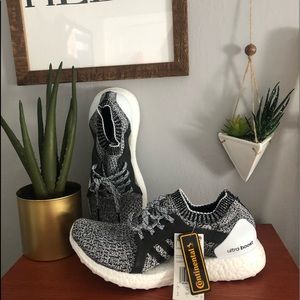 NWT Adidas ultraboost!!!